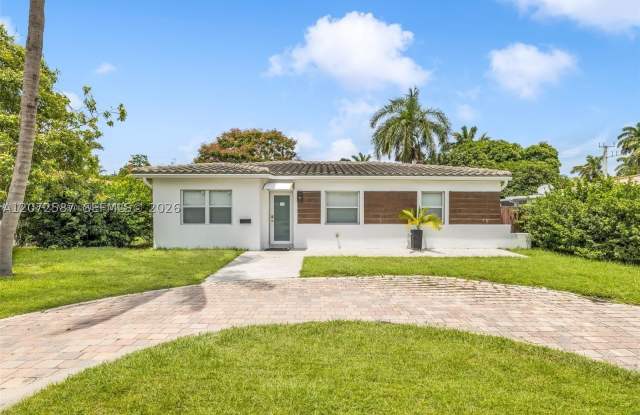 1413 Funston Gallery 3