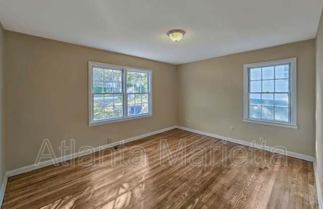 1663 Hadlock St SW Gallery 3