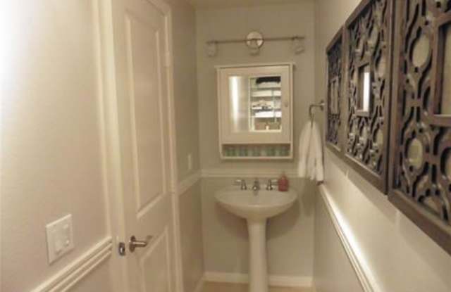 53 Brownstone Way Gallery 4