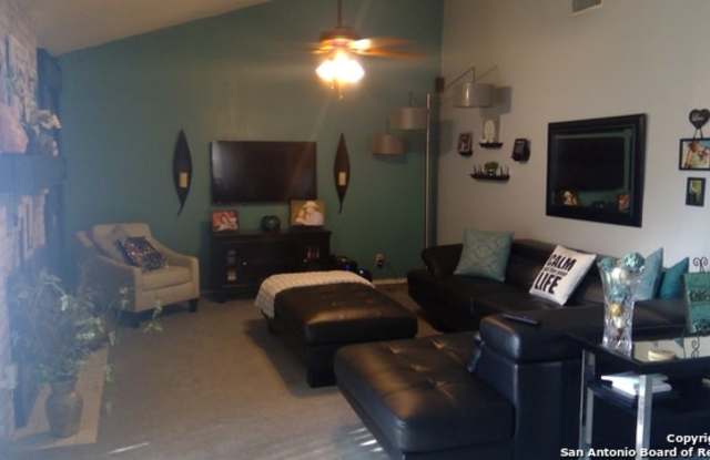 6408 Honey Hill Gallery 2