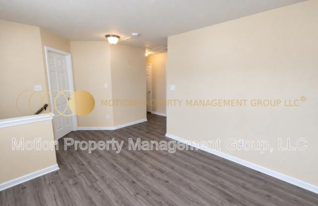 8601 Sawleaf Ct Gallery 4