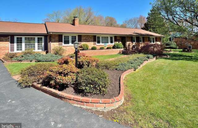 4902 POLE Road - 4902 Pole Road, Fairfax County, VA 22309