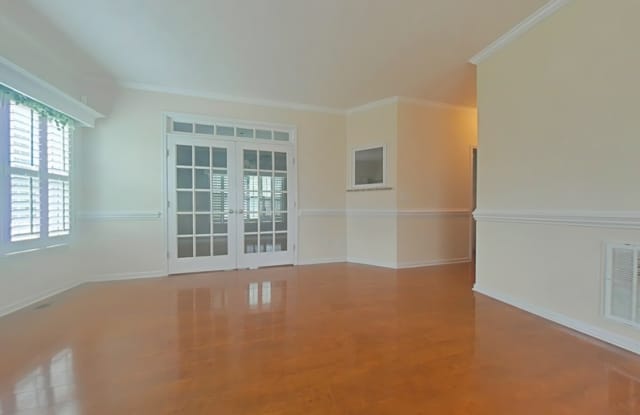 1617 Ellie Avenue Gallery 2