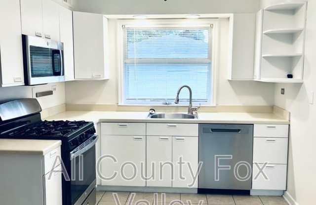 239 N Redfield Court Gallery 4