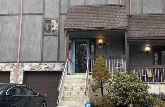 2205 Alpine Trail photos photos