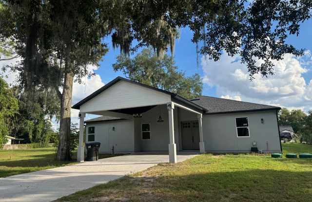 3224 Raeford Road photos photos