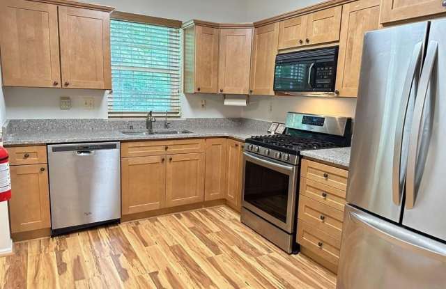 6111 Cedar Court photos photos