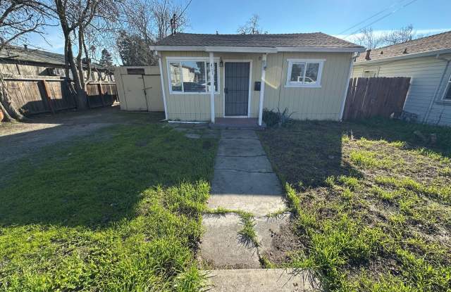 Cozy 2 Bed 1 Bath Home in Antioch photos photos