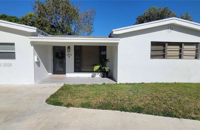 2818 Bahama Drive photos photos