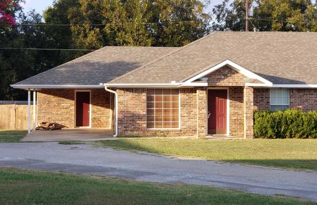507 Denison Cir photos photos