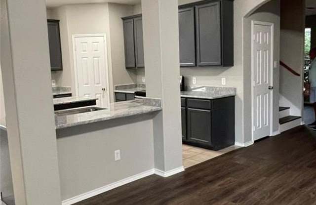 11963 Stephenville Drive Gallery 2