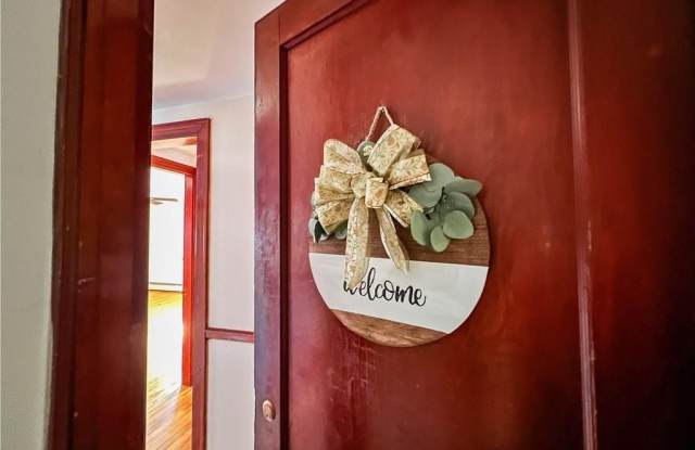 190 Juniper Street photos photos