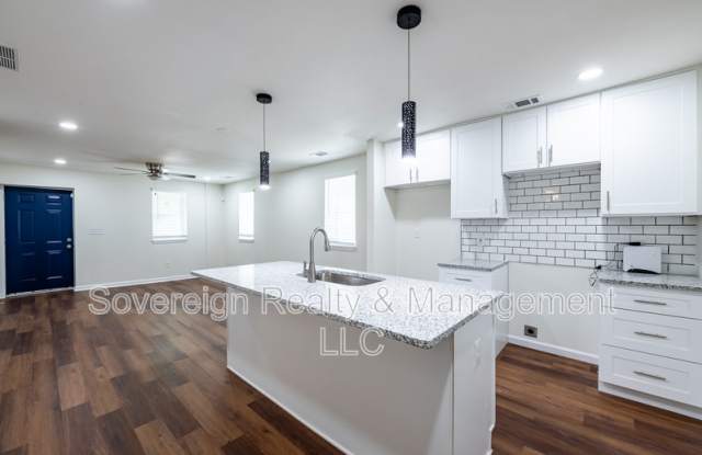 452 Paines Ave NW photos photos