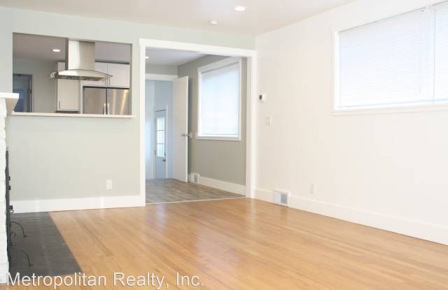 8004 25th Ave NW Gallery 3