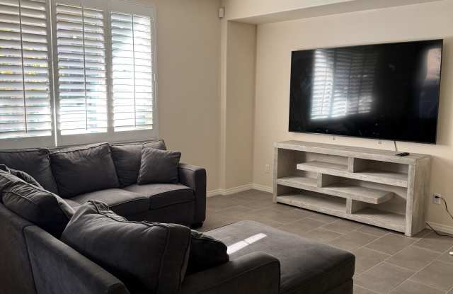 17586 Anise Drive Gallery 2