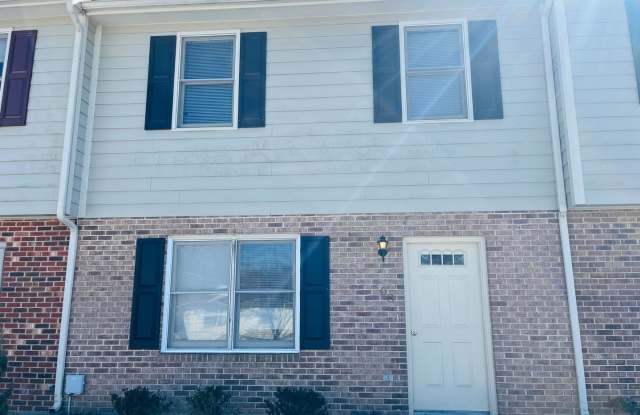 3 Bedroom 2.5 Bath Townhouse photos photos