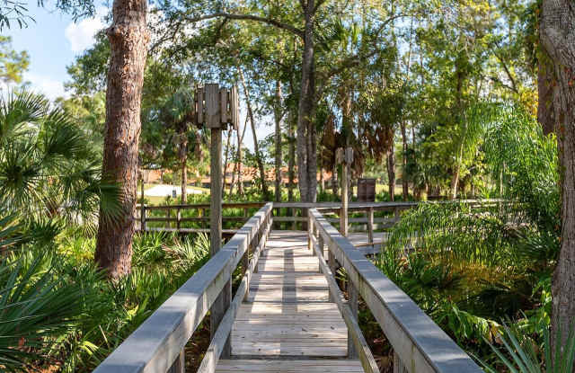 4415 LONGMEADOW Gallery 3