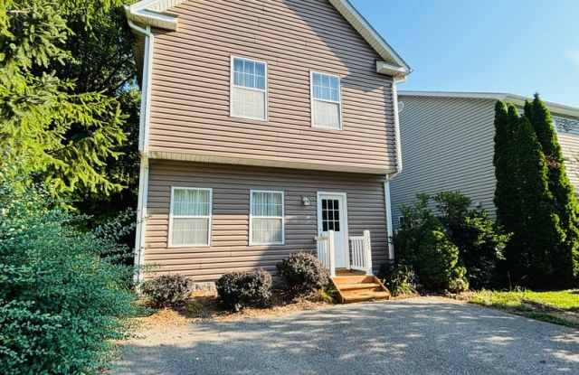 3 Bedroom, 2.5 Bath Townhouse photos photos