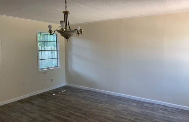 2931 Grassmere St, Shreveport, LA - 2931 Grassmere Street, Shreveport, LA 71108