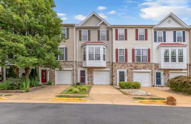 Dream Townhome in Kingstowne – Updated Elegance with Flexible Living Space photos photos Dream Townhome in Kingstowne – Updated Elegance with Flexible Living Space photos photos
