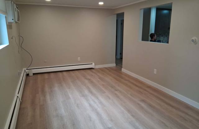 130 English Village Road - 1Unit 102 Gallery 4