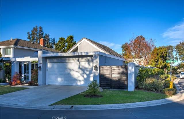 5011 Persimmon Lane Gallery 1