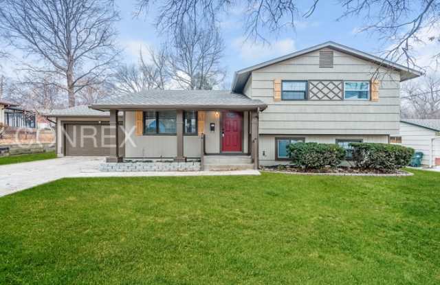 12908 East 40 Terrace South - 12908 East 40th Terrace South, Independence, MO 64055