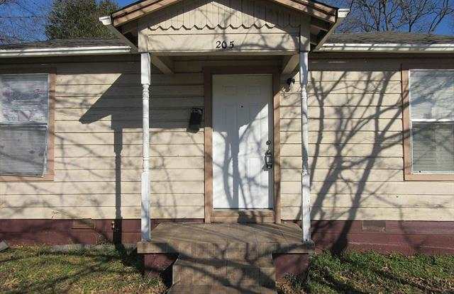 205 HOSACK Street Gallery 2