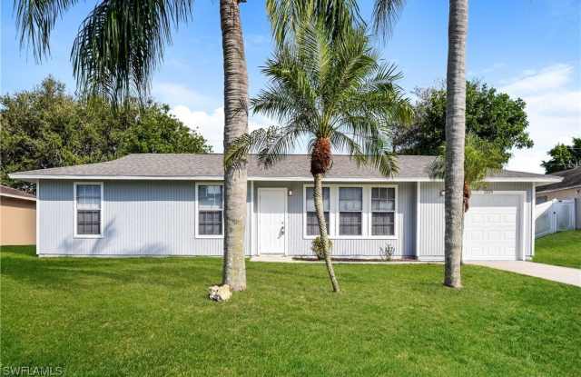 1329 NE 13th Avenue photos photos