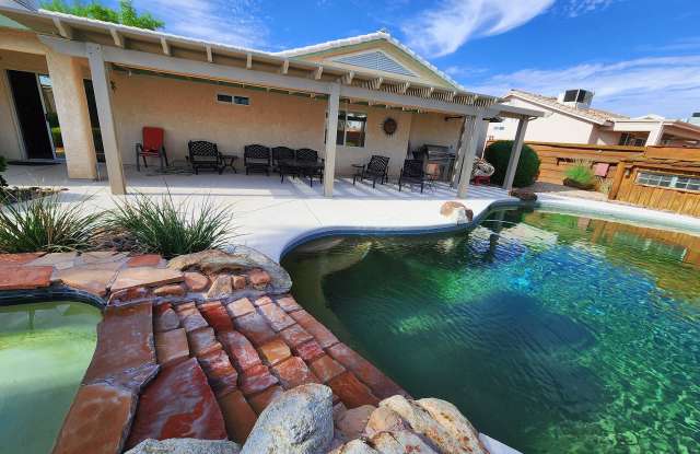 3392 Saddleback Dr Gallery 2