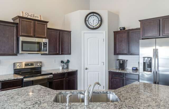 Amazing Ranch Home in Cumbre Vista! Gallery 4