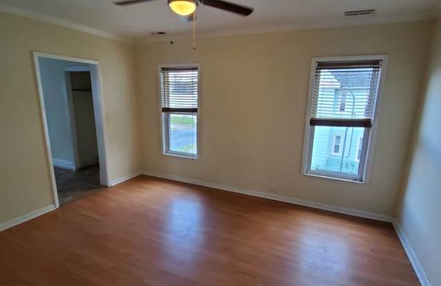 3 Bed 2 Bath Duplex Norfolk Gallery 4