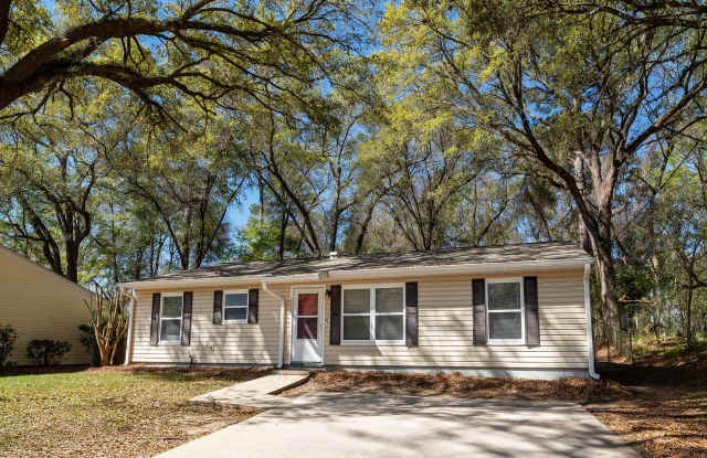 2295 Nannas Loop photos photos