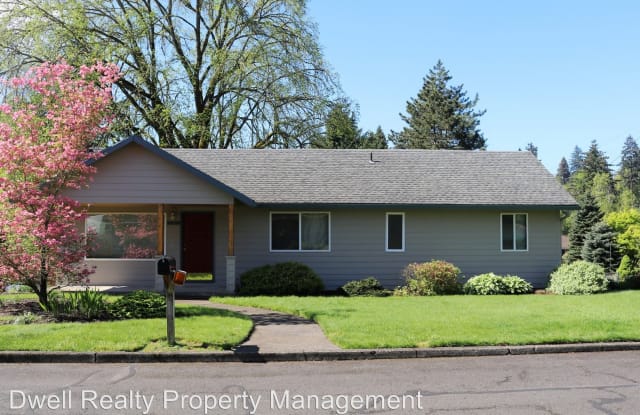 3808 SE Angela Way - 3808 Southeast Angela Way, Milwaukie, OR 97222