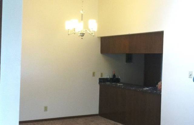 200 S. Ingalls Street # 4 Gallery 2