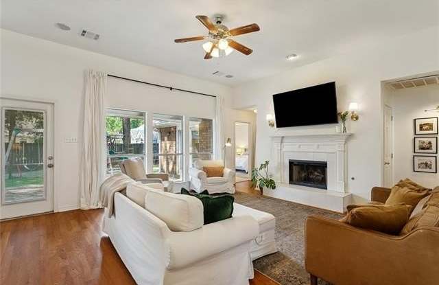 1101 FAIRFIELD Court Gallery 4