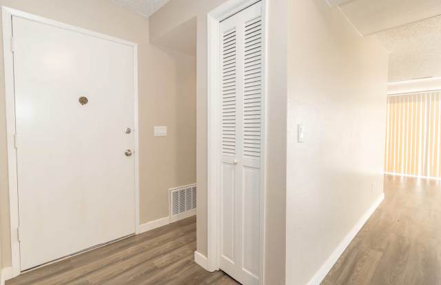 Ironstone Apartments Gallery 3