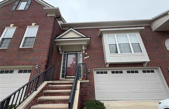 758 Sandalwood Drive Gallery 1