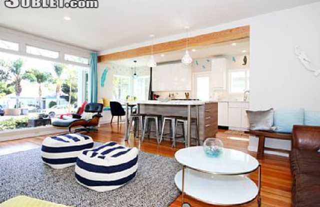 4020 Sequoia Street Gallery 4