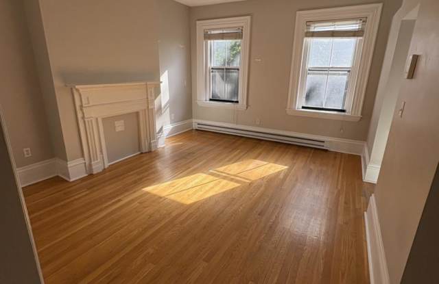 54 East Springfield St. photos photos
