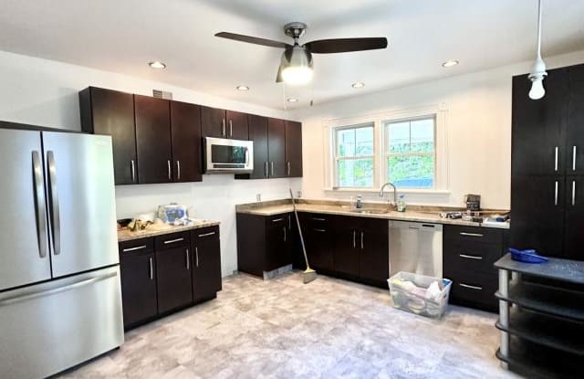 249 Summer St. - 249 Summer Street, Malden, MA 02148
