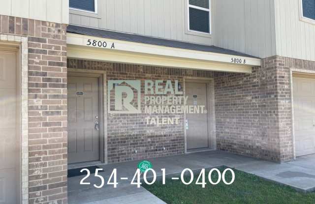 Price Reduced!! 3-Bedroom, 2.5-Bathroom Duplex in Killeen photos photos