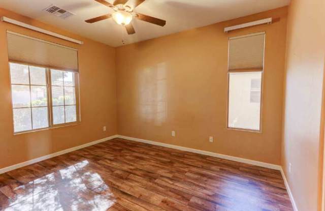 2227 East Apache Springs Lane Gallery 1