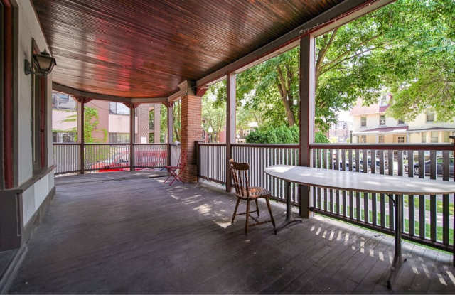 151W Gallery 2