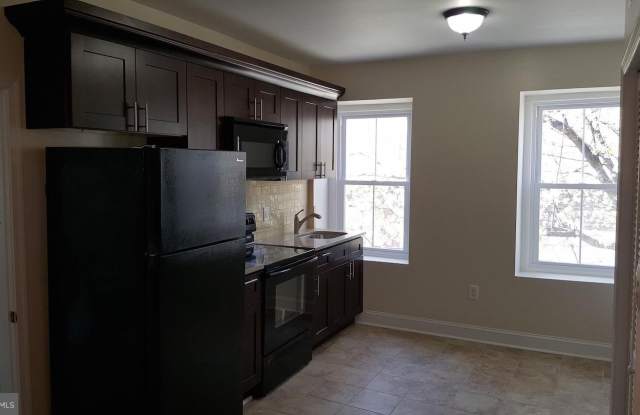 6080 RIDGE AVENUE Gallery 2