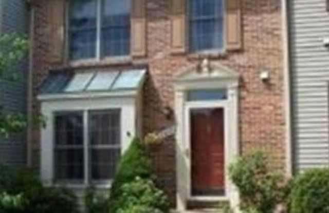 8695 MANAHAN Drive photos photos