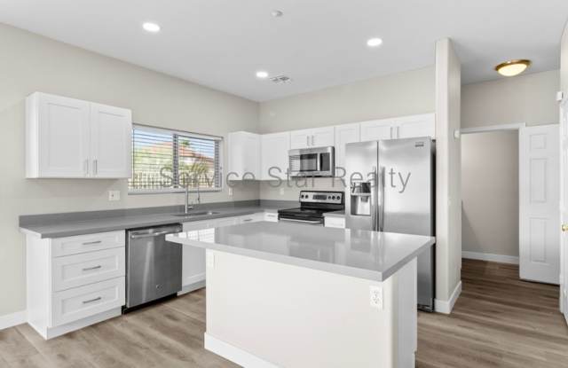 7500 E Deer Valley Rd photos photos