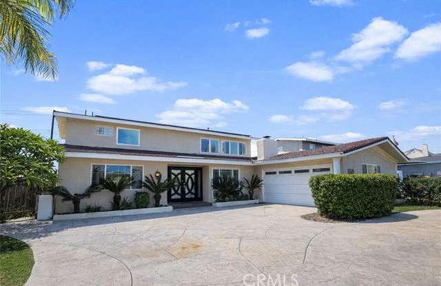5621 Lockhaven Drive Gallery 3