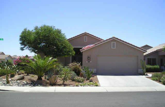 345 S Cottonwood Dr - 345 South Cottonwood Drive, Gilbert, AZ 85296