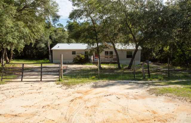Nice and Private! photos photos